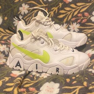 Nike Air Barrage Low
